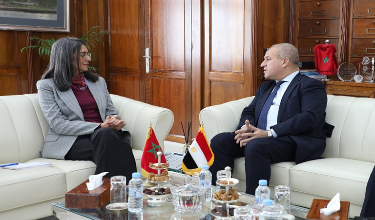 La Ministre de l’Économie et des Finances reçoit Son Excellence l’Ambassadeur Extraordinaire et Plénipotentiaire de la République d’Égypte auprès du Royaume du Maroc