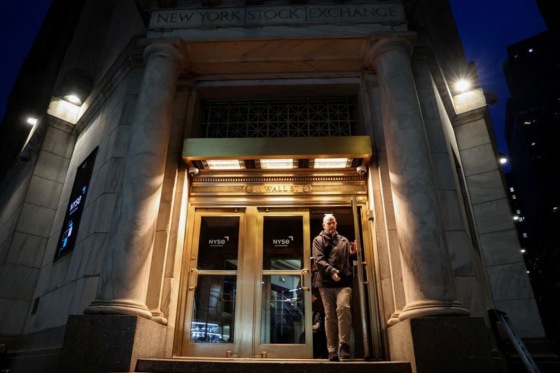 Wall St slips as results from big banks roll in